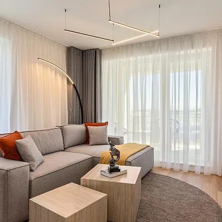 Nokturna Lyra Coresi Kasper Apartment With Parking-3